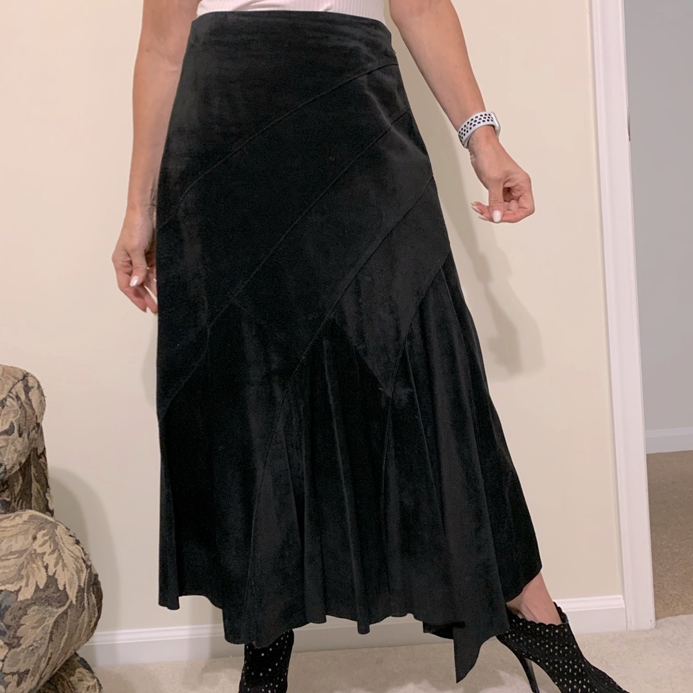Valerie Stevens Black Suede Skirt